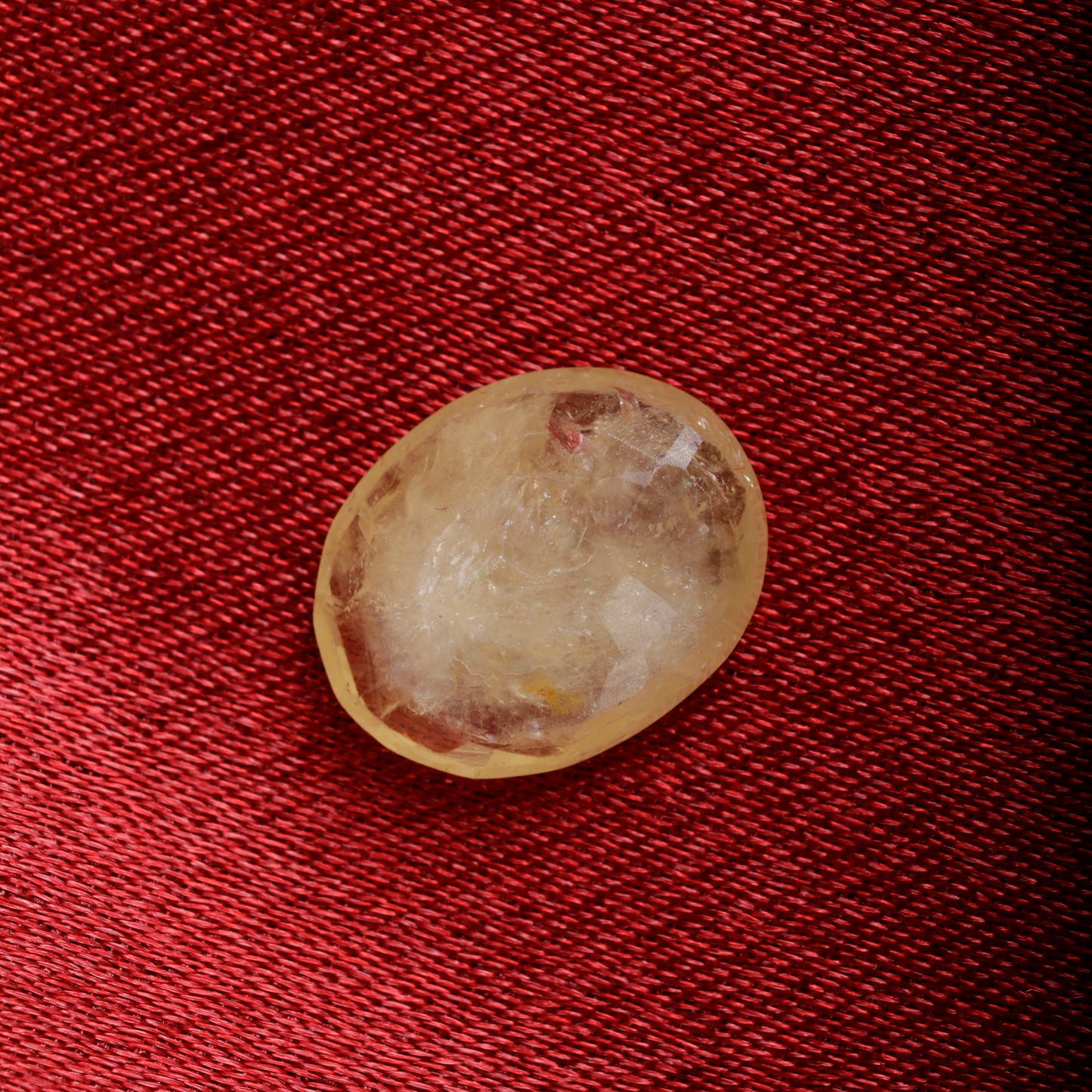 Ceylon Yellow Sapphire (4-7 crt)