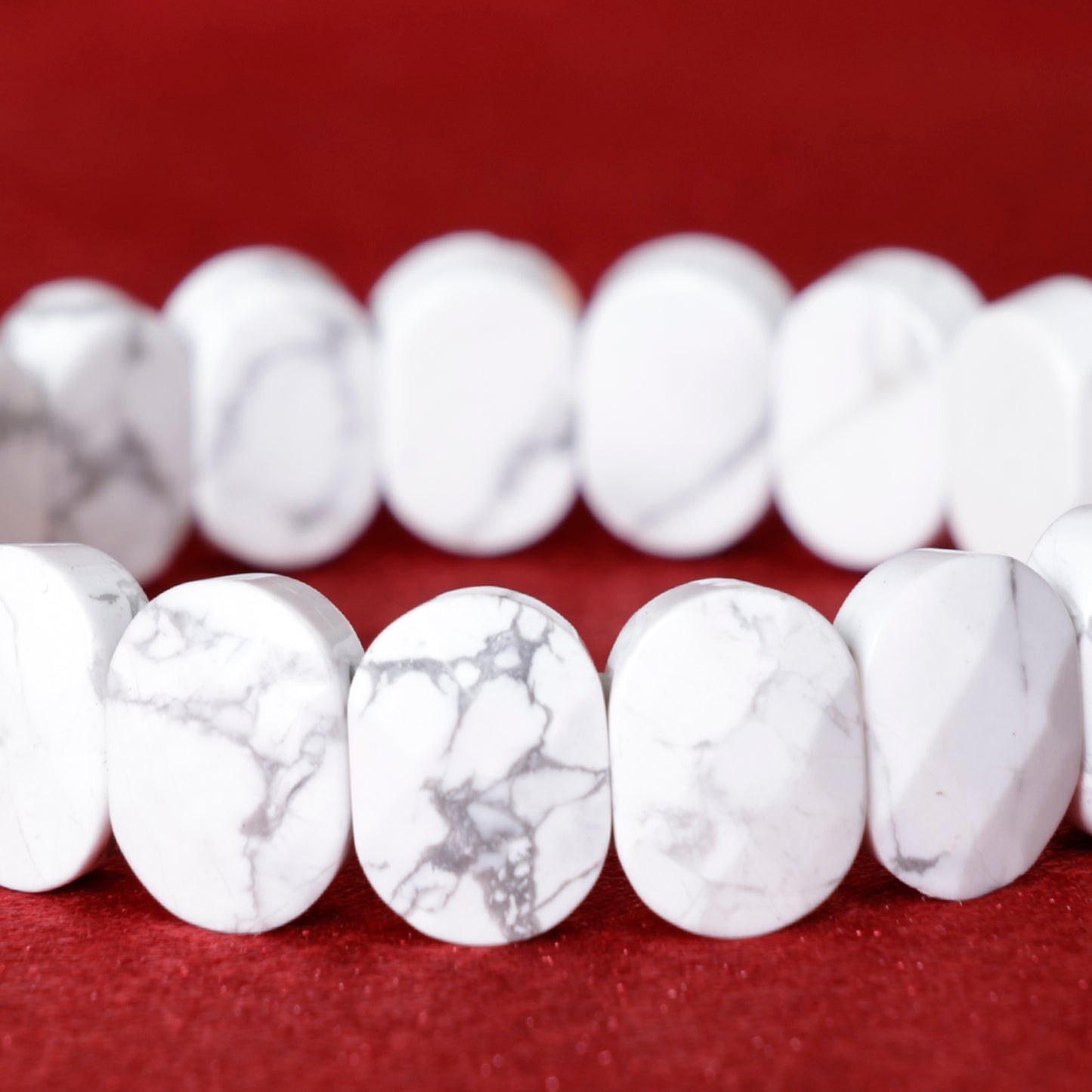 Howlite Stone Faceted Bracelet