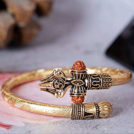 Shiv trishool with Rudraksha Brass Kada